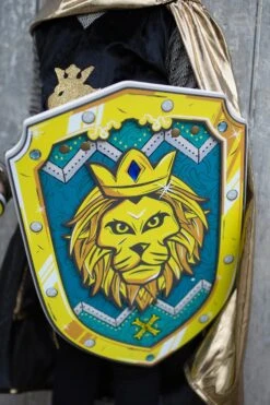 Lionheart Warrior Shield| Great Pretenders(Lionheart Warrior Shield) 5 Lionheart Warrior Shield| Great Pretenders(Lionheart Warrior Shield) -Curious Bear Toys Store 1 5000x 21bed7a9 6362 44fa afb2 e3c0099fe664