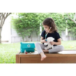 Vet Set | Plan Toys(Vet Set) 14 Vet Set | Plan Toys(Vet Set) -Curious Bear Toys Store 3490 Lifestyle 02 900x e0536282 c7cd 4052 a7e6 e378dacb5b61
