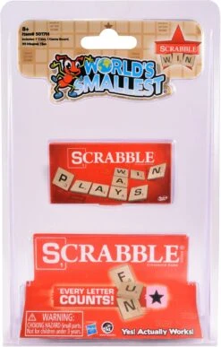 World's Smallest Scrabble(Worlds Smallest Scrabble)