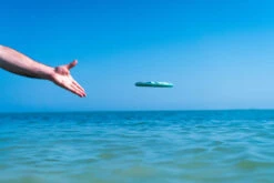 FLOBO Floating Disc | Waboba(Flobo Floating Disc Waboba) -Curious Bear Toys Store flobo8