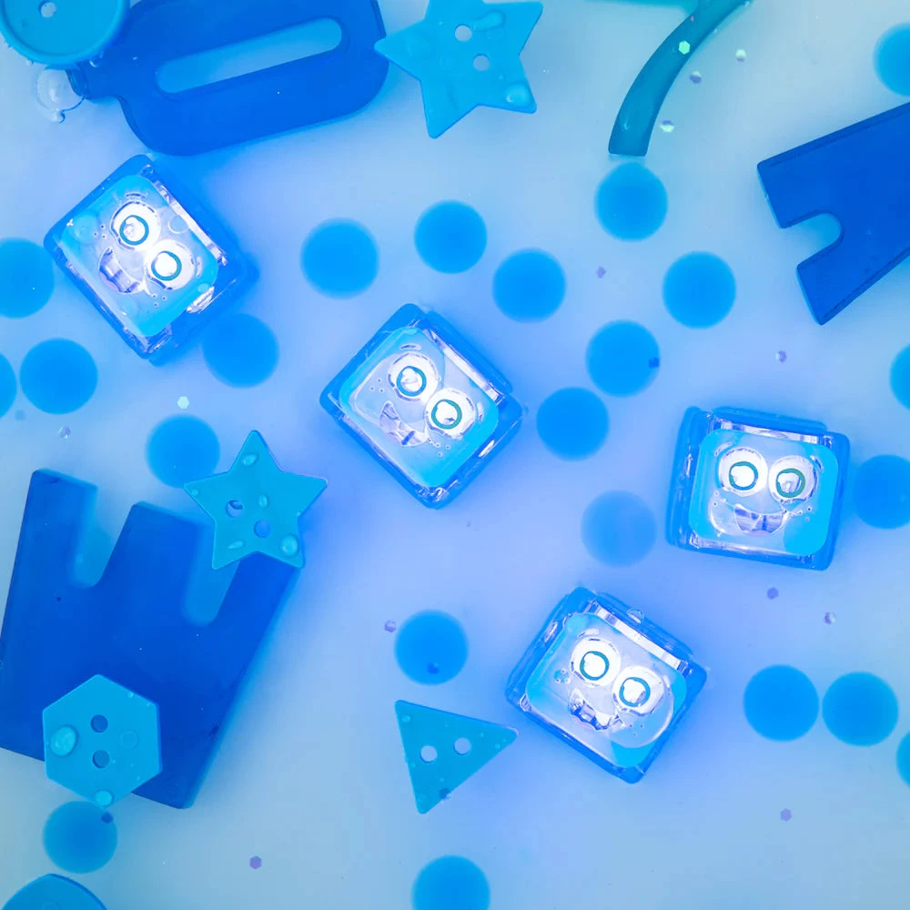 Blair Light Up Cubes - NEXT GEN | Glo Pals(Blue Glo Pals 4 Pack Blair Next Gen) 2 Blair Light Up Cubes - NEXT GEN | Glo Pals(Blue Glo Pals 4 Pack Blair Next Gen) - Image 2